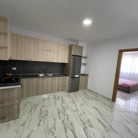 E.i.r Apartament *