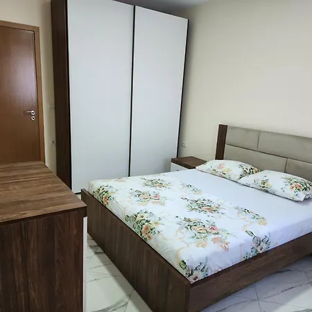 E.i.r Apartament Wlora