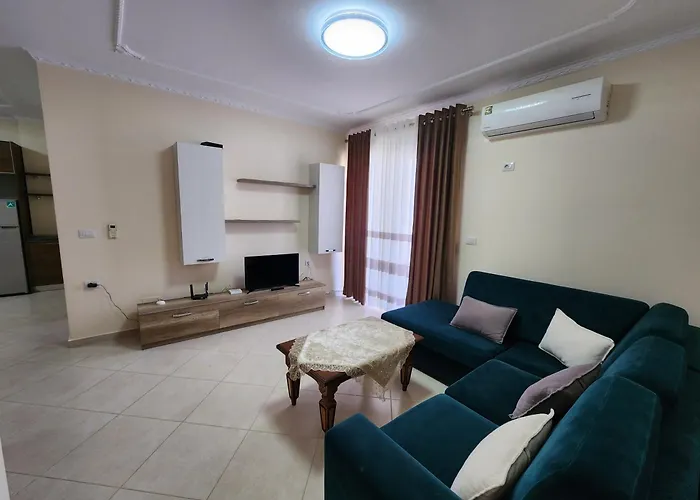 E.i.r アパート *