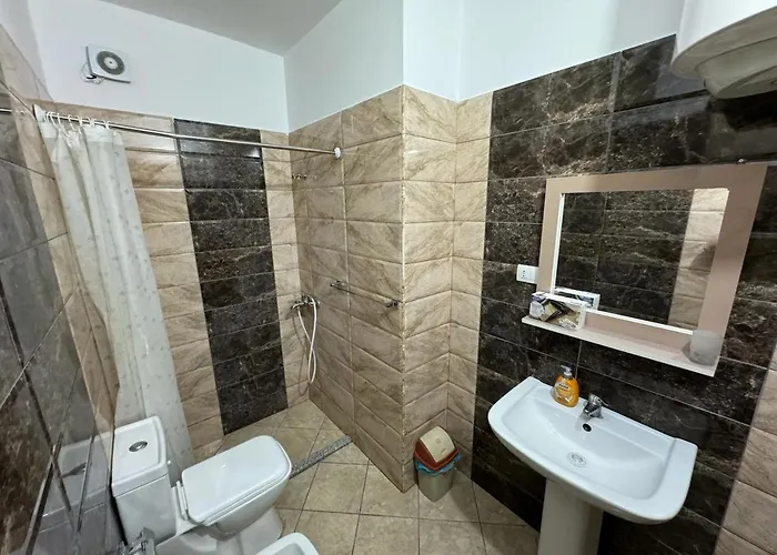 E.i.r Appartement Vlorë